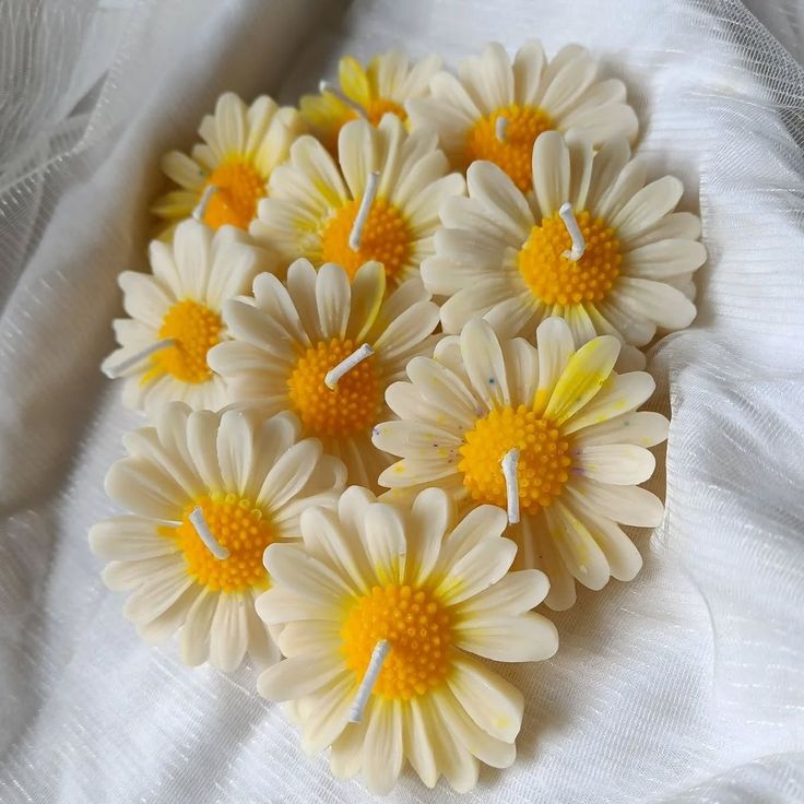 Single Flower Candle
